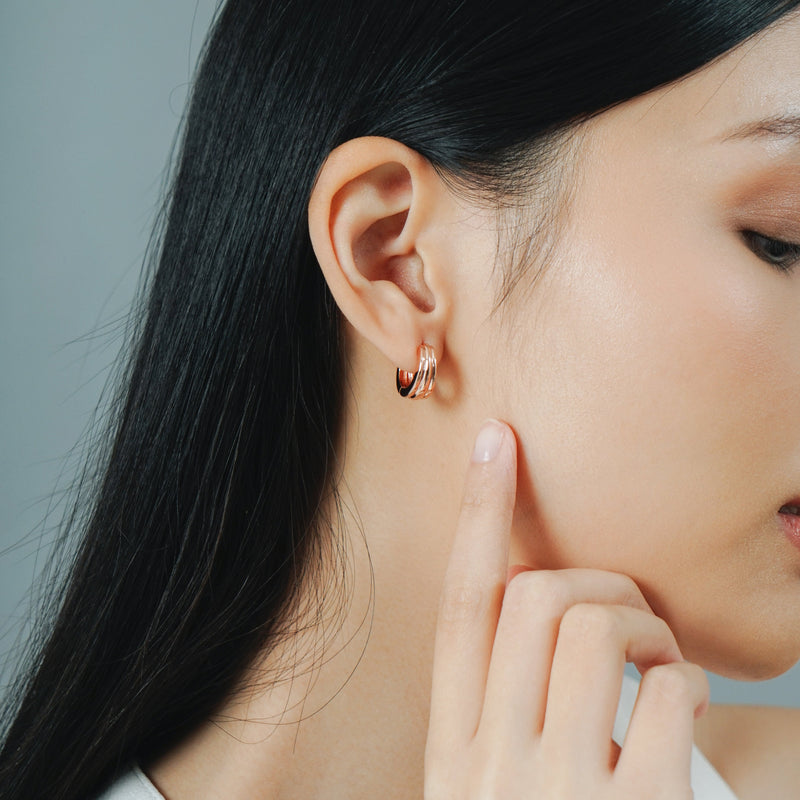 Genna Pleated Hoops.