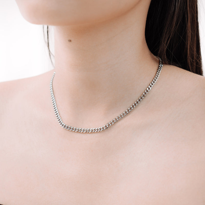 Cele Curb Chain Necklace – Made Different Co