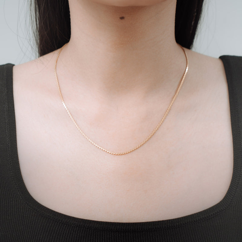 Serpentine Chain Necklace.