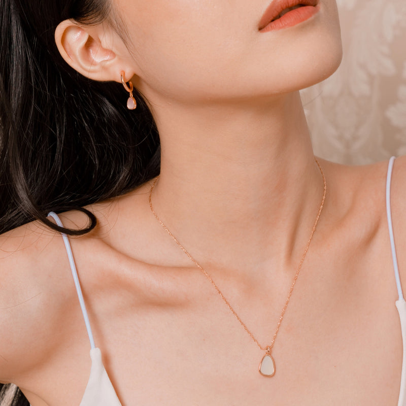 Diana Mother-of-Pearl Necklace