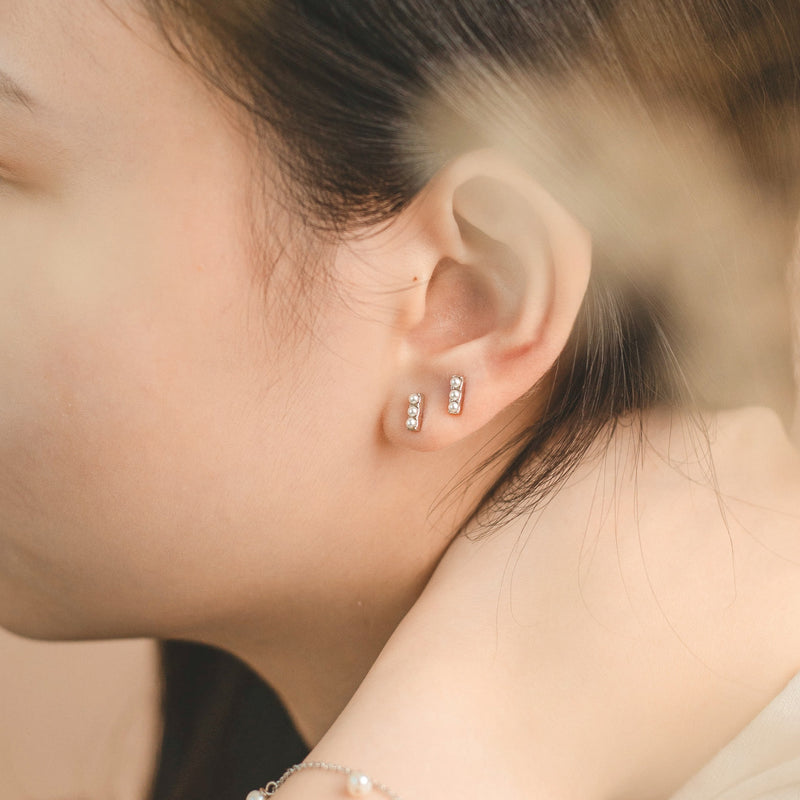 Sereia Pearl Studs Made Different Co.